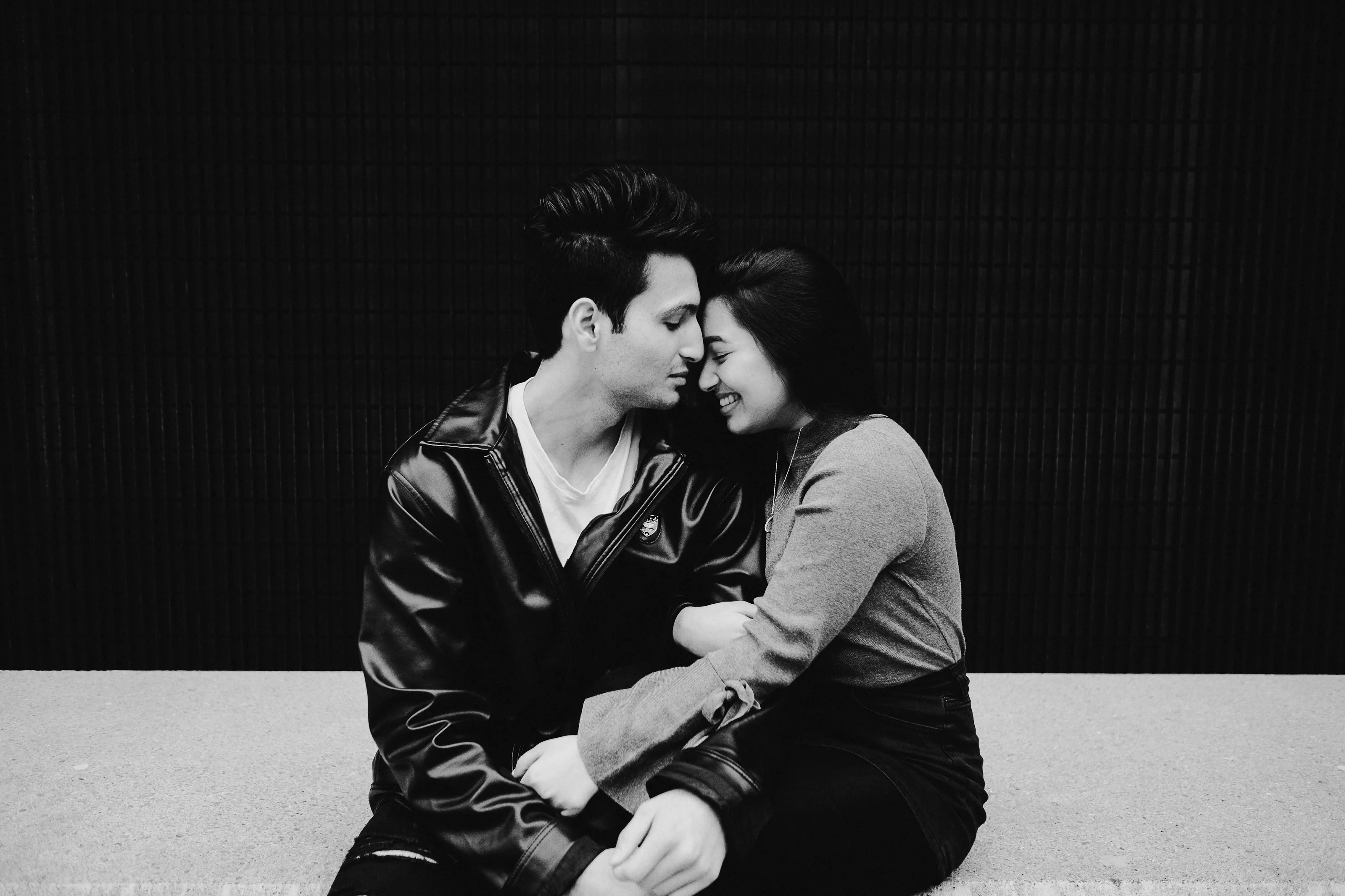 Modern and urban Indian couple photos in Wellington city